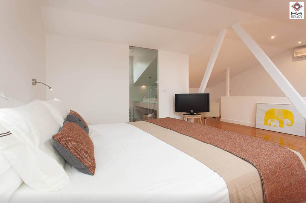 Design Duplex Apartment Ba/ Chiado Lisboa Δωμάτιο φωτογραφία