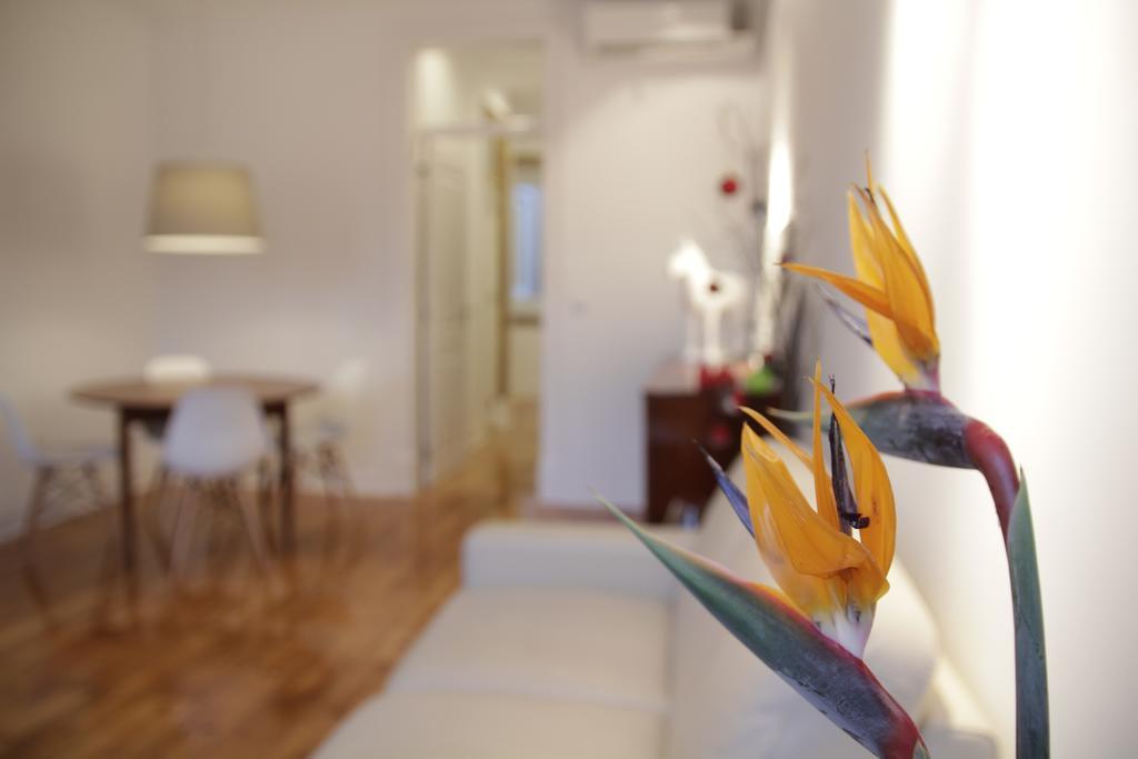 Design Duplex Apartment Ba/ Chiado Lisboa Δωμάτιο φωτογραφία