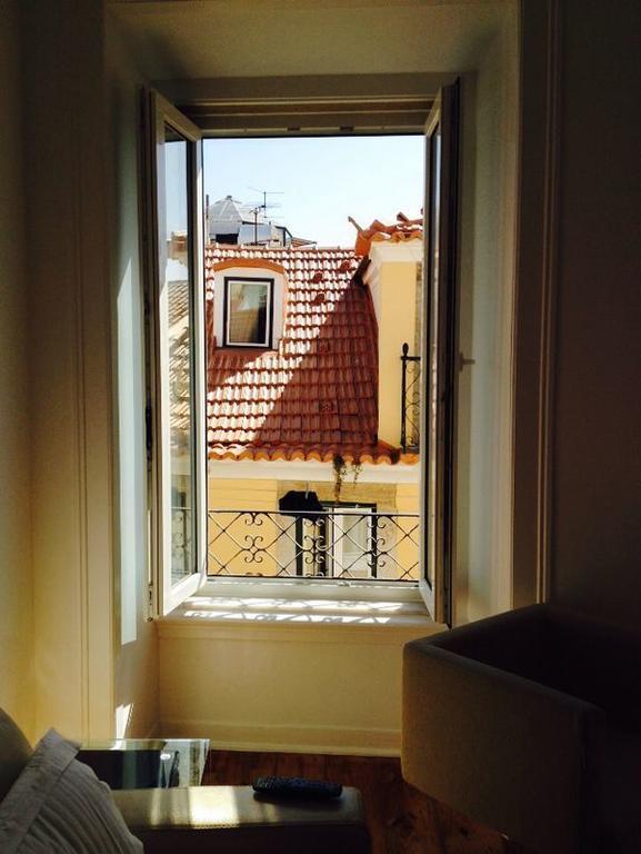 Design Duplex Apartment Ba/ Chiado Lisboa Δωμάτιο φωτογραφία