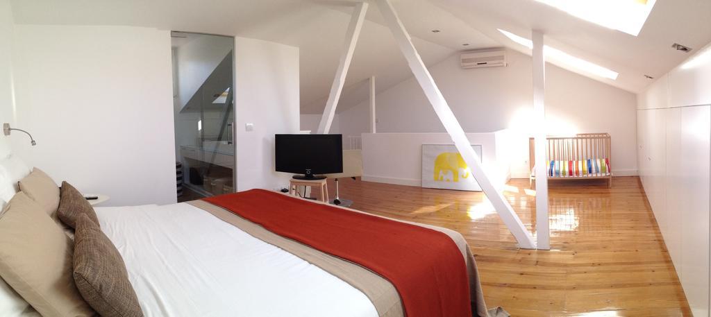Design Duplex Apartment Ba/ Chiado Lisboa Δωμάτιο φωτογραφία